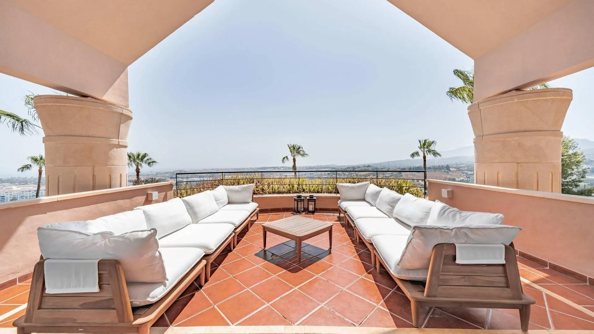Lejlighed Heated Rooftop Pool Penthouse Views Magna Marbella Spanien